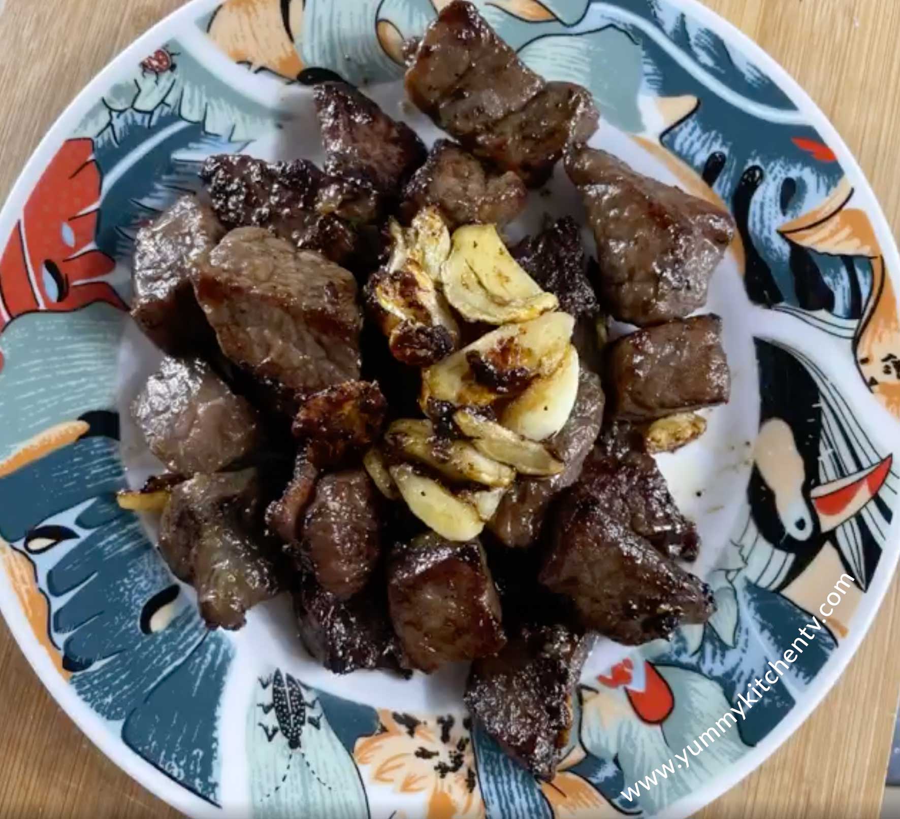 Beef Salpicao, beefy, buttery, delicious! - Yummy Kitchen