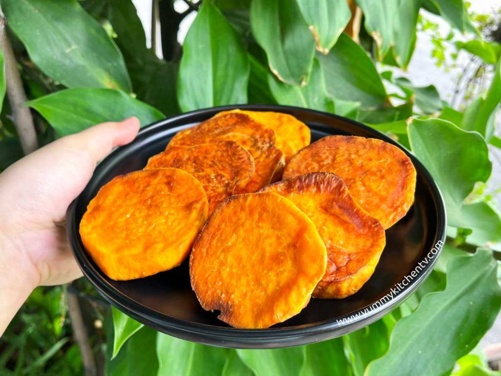 fried sweet potato or kamote que