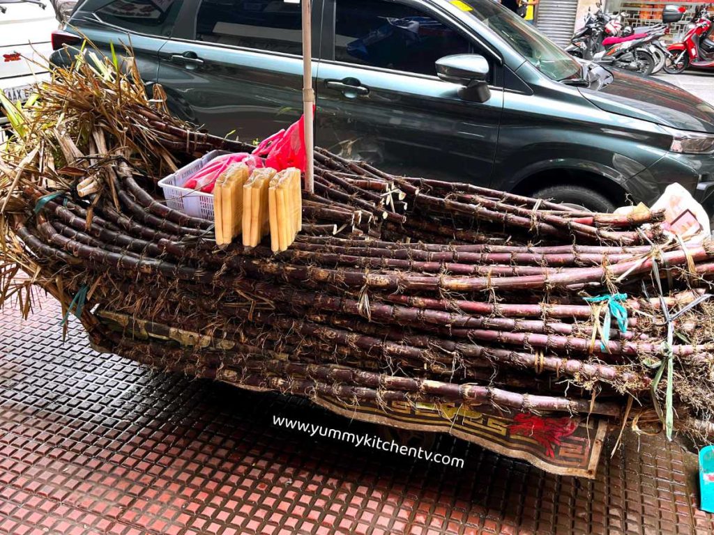 Sugarcane in the streets of Manila binondo