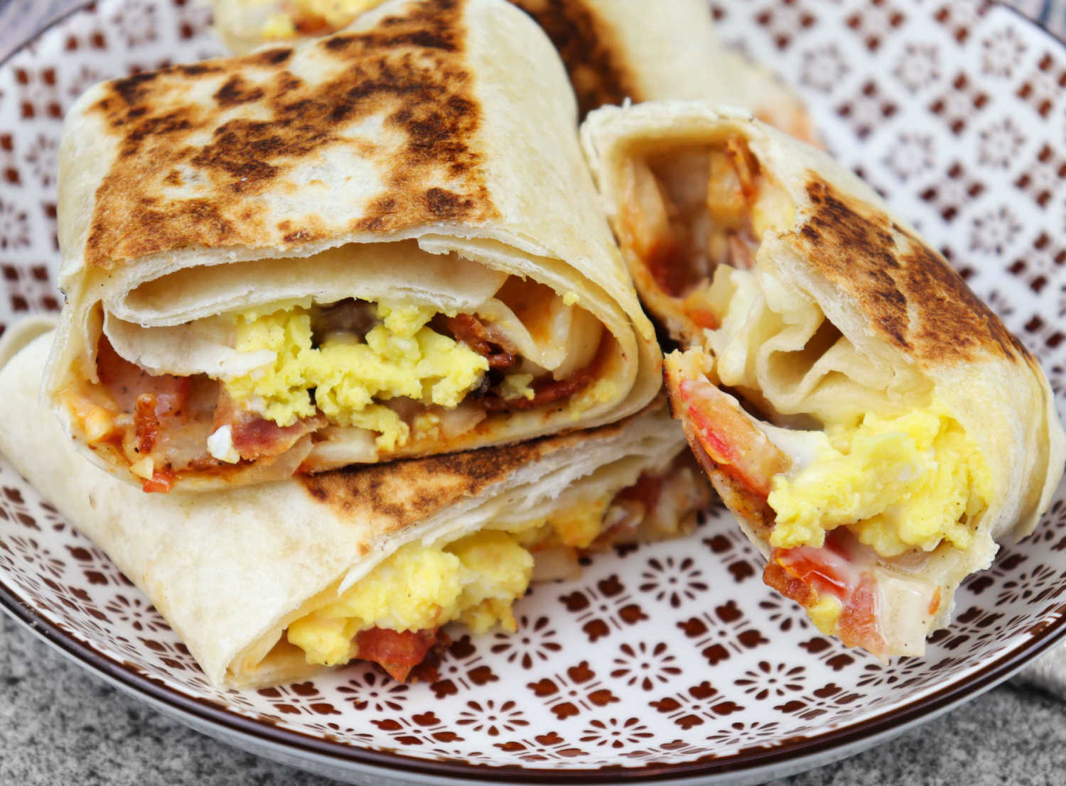 Egg Burrito - Yummy Kitchen
