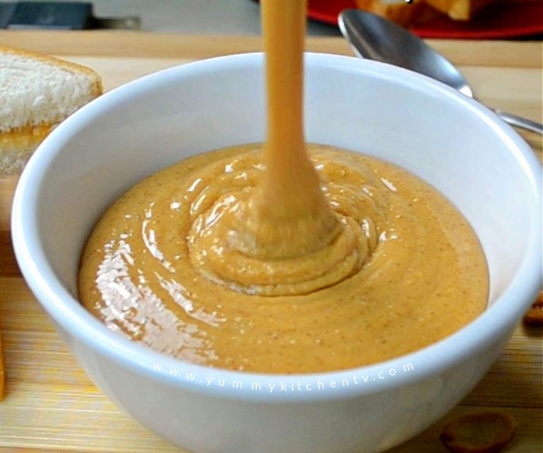 Homemade Peanut Butter