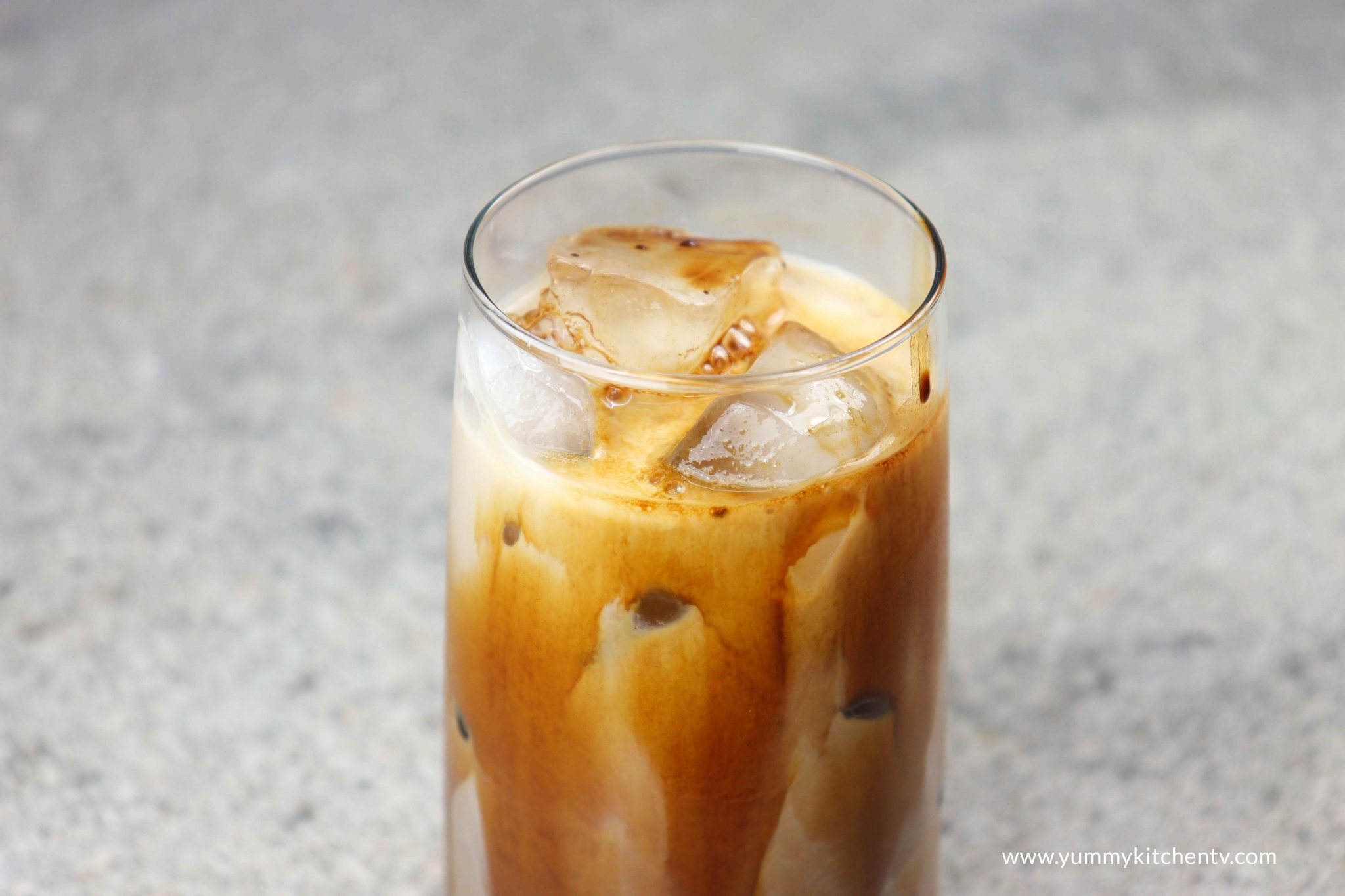 Instant coffee drinks 2 waysrefreshing and sweetYummy Kitchen