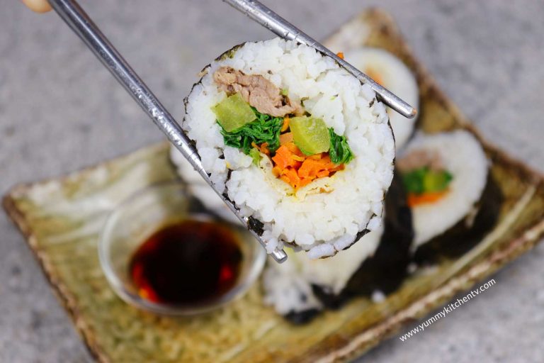 Gimbap (Korean Rice roll)