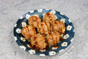 Microwave Meatballs - quick, easy, and meaty - Yummy Kitchen