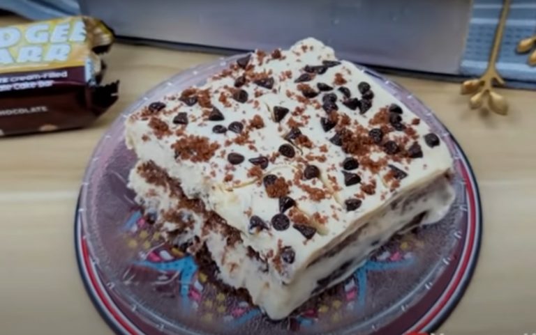 Icebox cake (with just 2 ingredients)