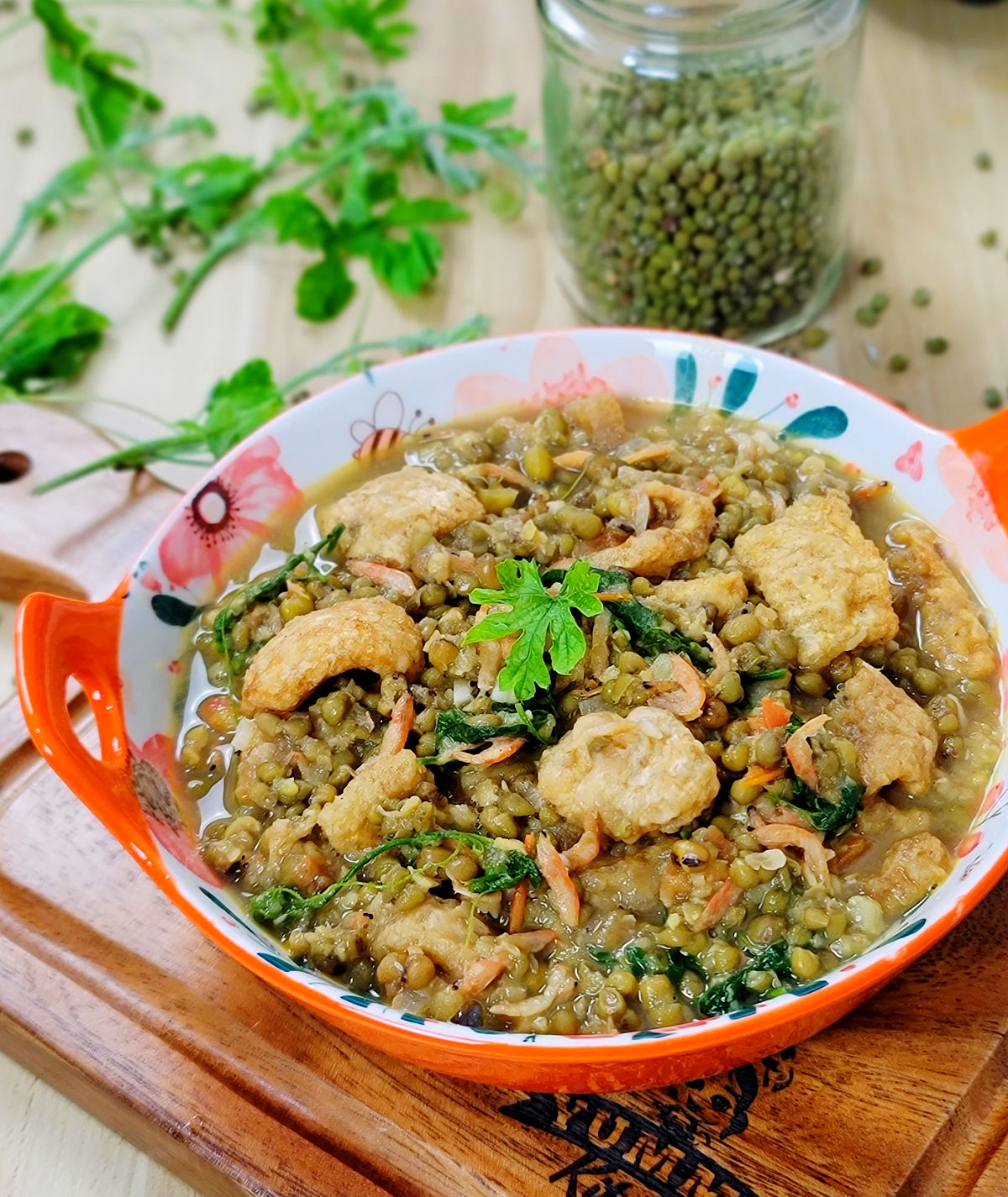 Ginisang Munggo With Chicharon And Dried Alamang - Yummy Kitchen