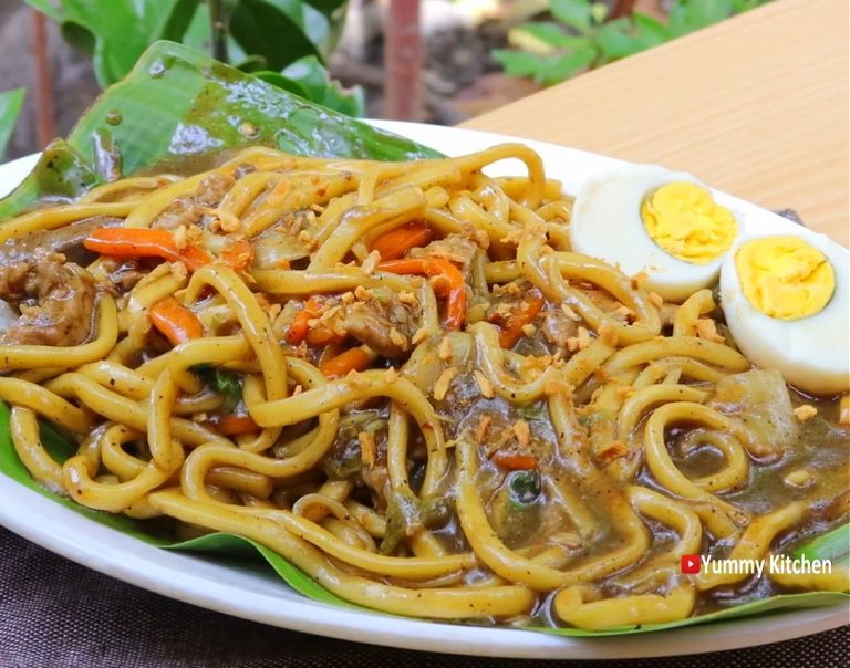 Pancit Chami (Sweet and Spicy)