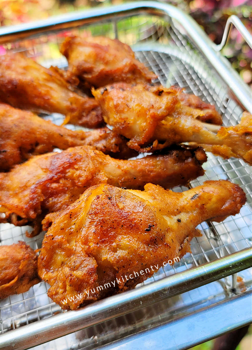 Easy Fried Chicken with Gravy - Yummy Kitchen