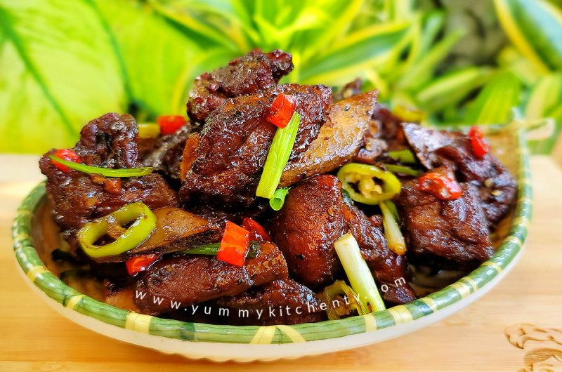 Sweet and Spicy Pork Ribs