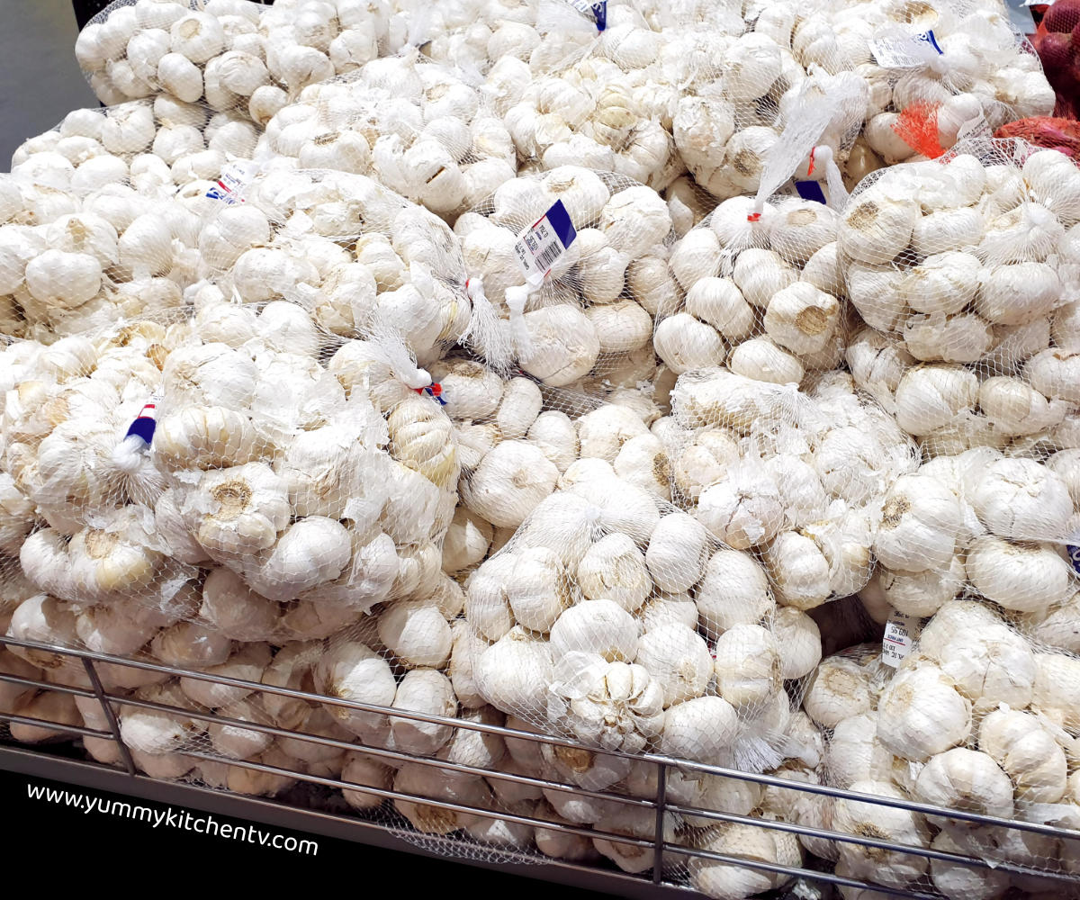 What is Garlic ? A short history, guide and list of benefits Yummy Kitchen