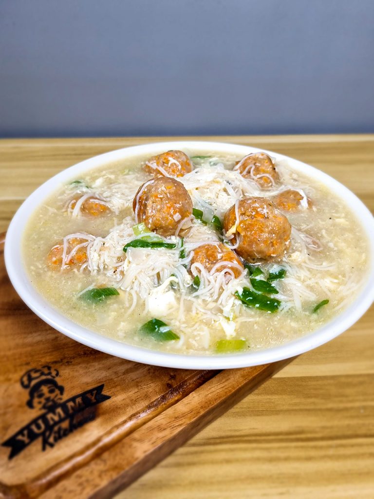 Misua Soup with Meatballs