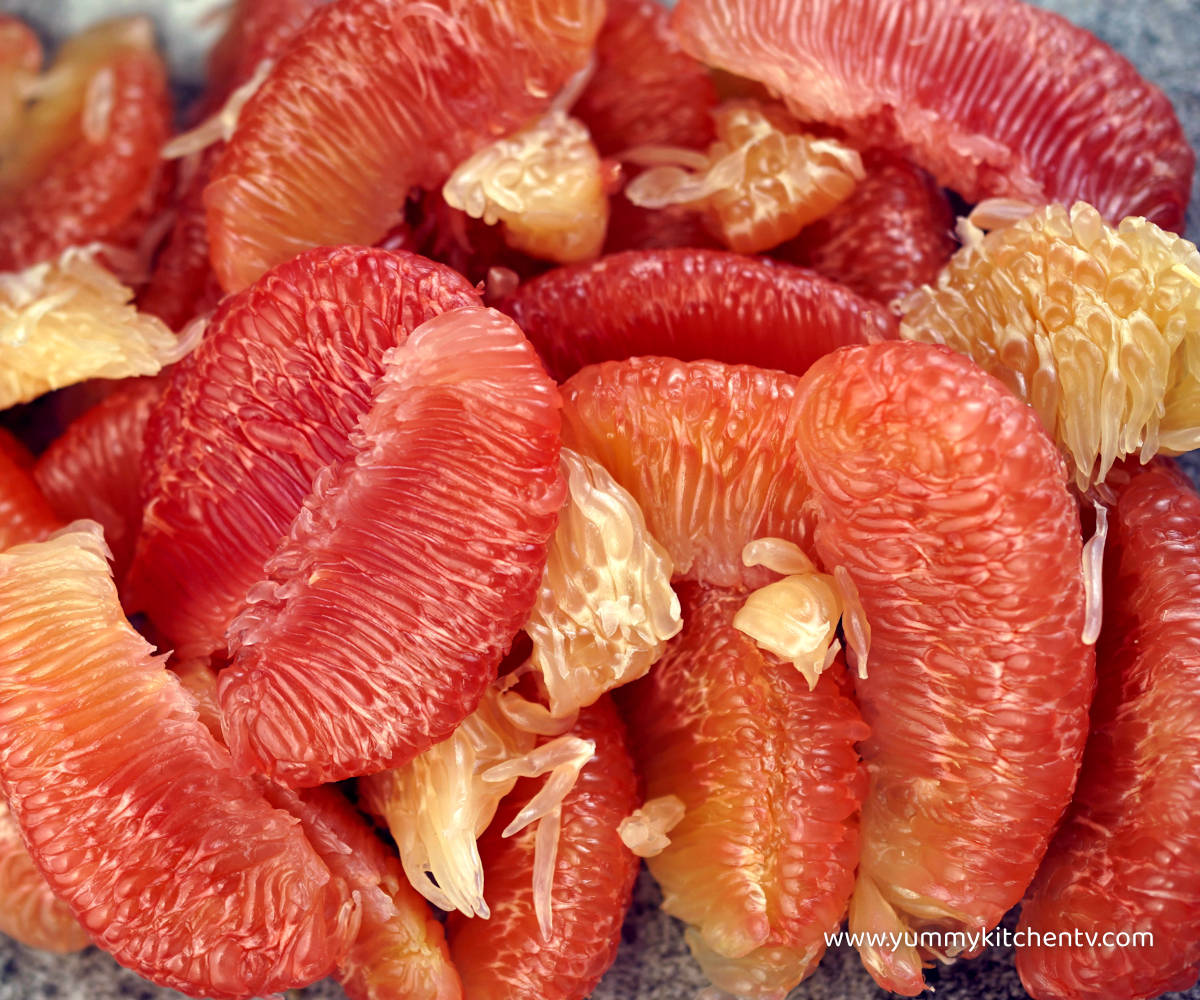 What is Pomelo ? The Southeast Asian Grapefruit Yummy Kitchen