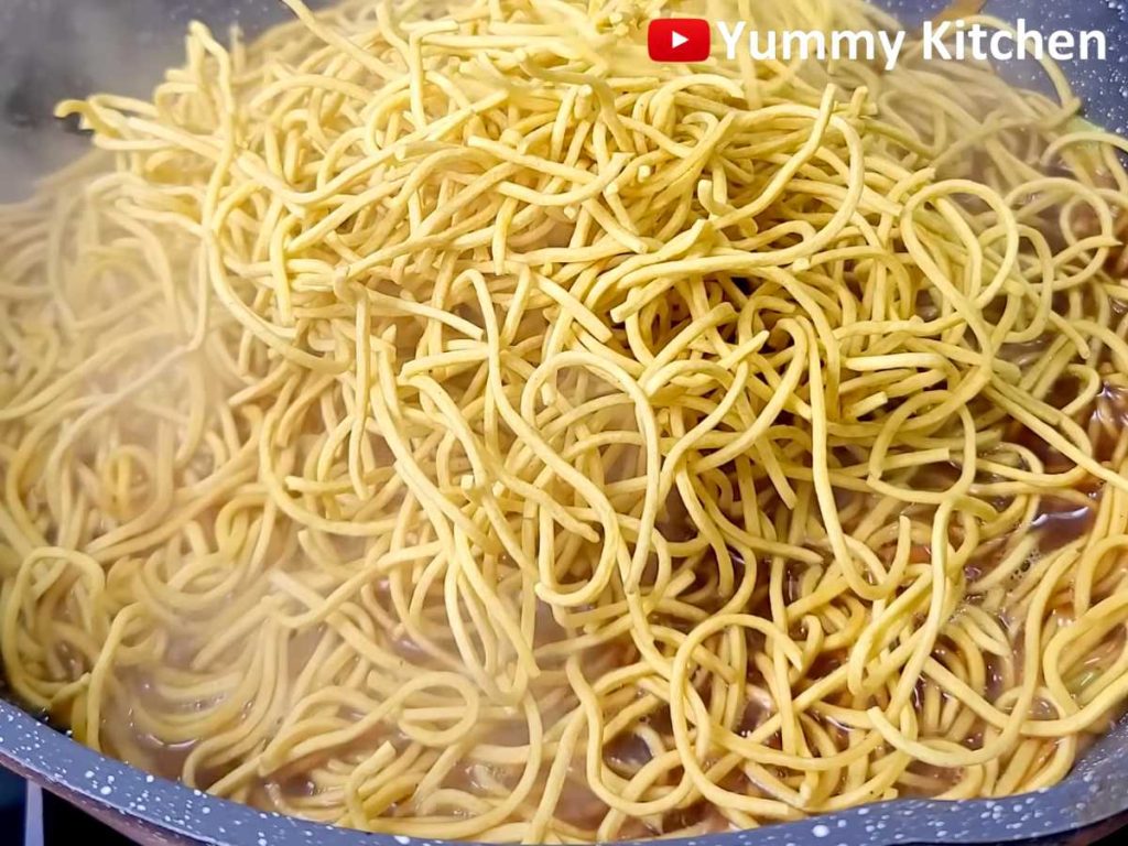 pancit canton noodles