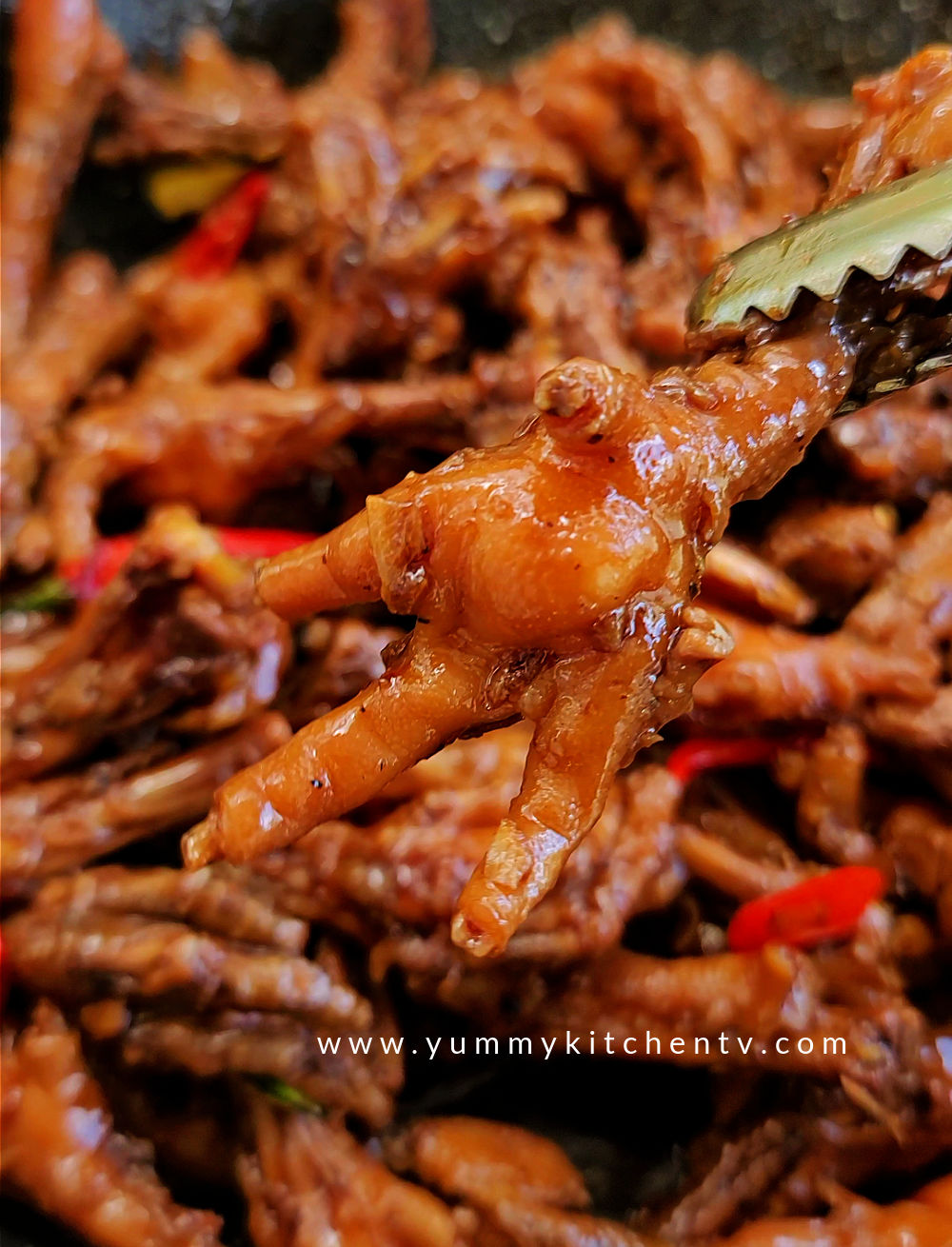 Adobong Paa ng Manok (Chicken Feet Adobo) - Yummy Kitchen