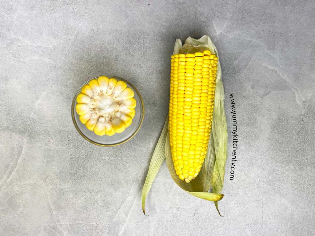 corn maize mais cut and halved