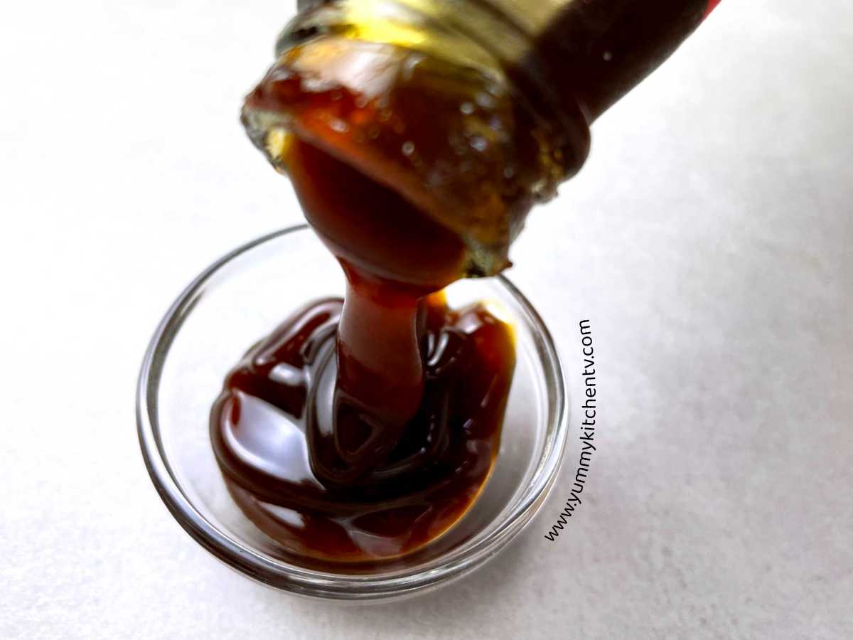 Oyster Sauce (a richly umami and savory sweet sauce) Yummy Kitchen