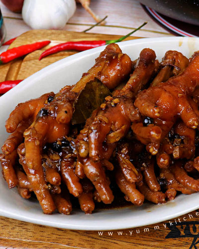 Chicken Feet Adobo