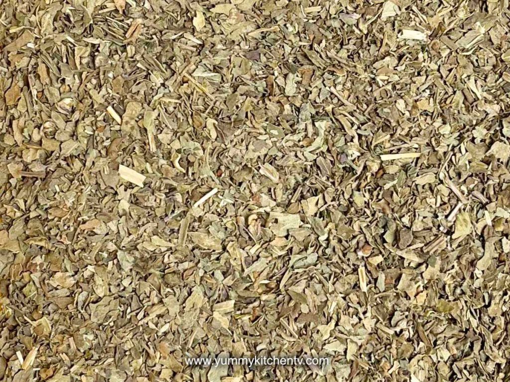 dried basil