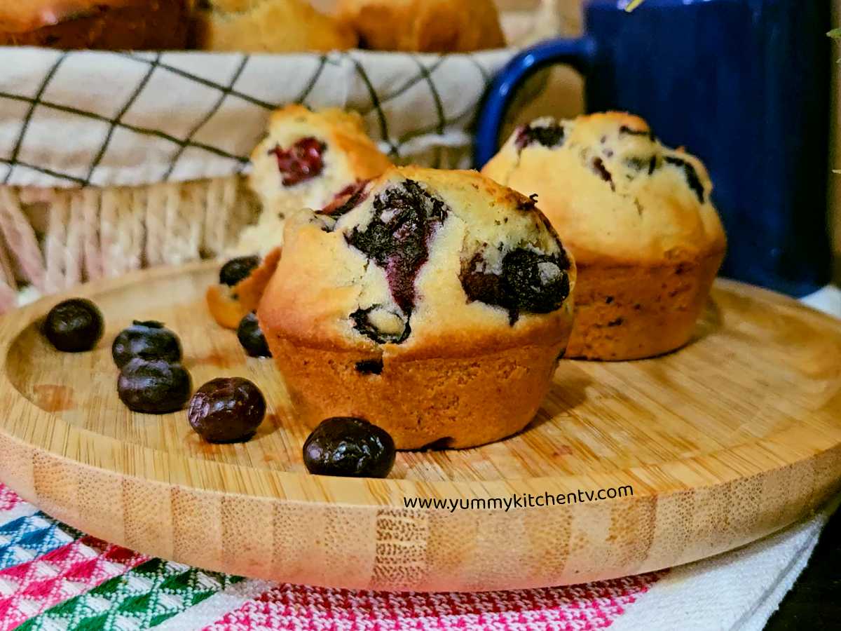 Buttermilk Blueberry Muffins ( super moist ) Yummy Kitchen