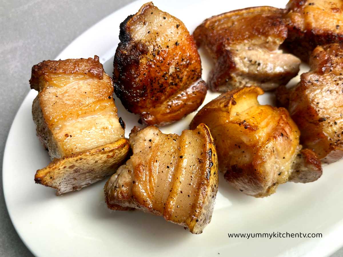 Pork Belly ( or the "Pork Leimpo" cut ) Yummy Kitchen