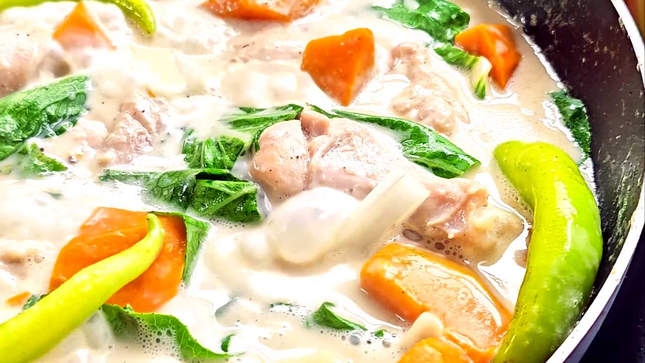 Ginataang Manok at Kalabasa Recipe