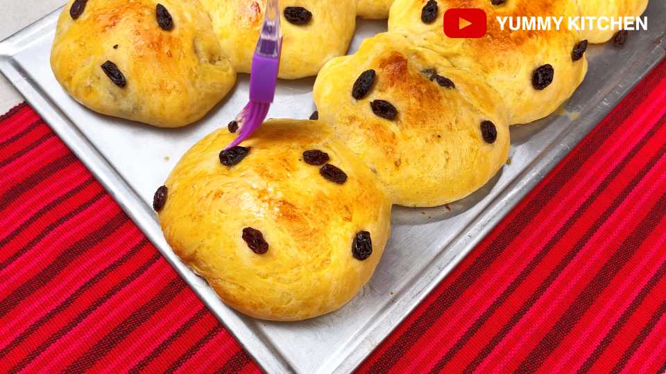 how to make cinnamon raisin bread