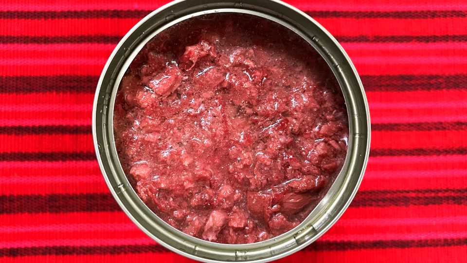 Close-up of corned beef can from Argentina