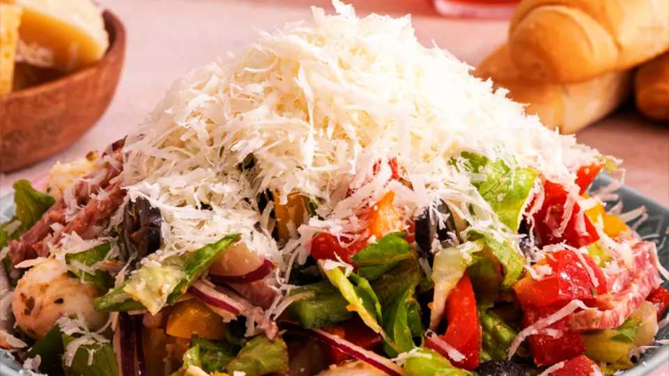 lettuce salads for a crowd