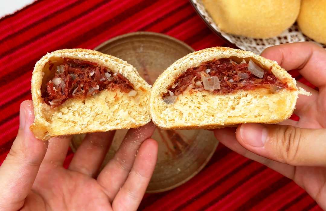 Corned Beef Pandesal