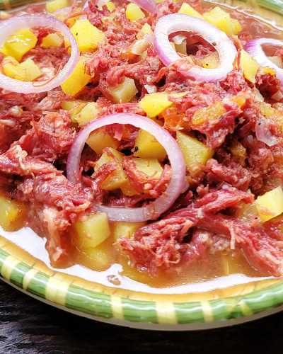Sinabawang Corned Beef
