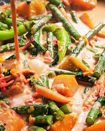 Creamy Ginataang Kalabasa at Sitaw  (Ginataang Squash and String Beans )