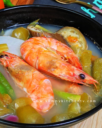 Sinigang na Hipon sa Kamias