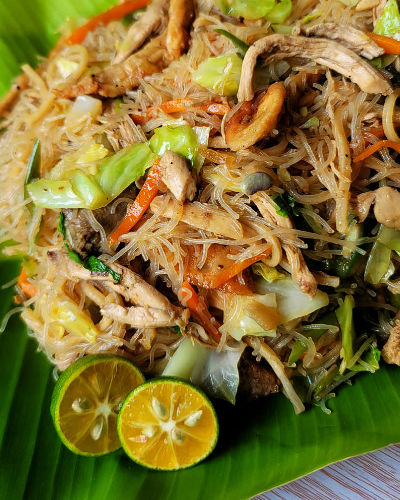 Bihon Canton Guisado