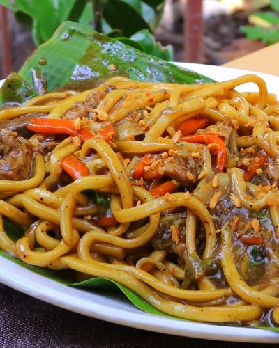 Pancit Chami (Sweet and Spicy)