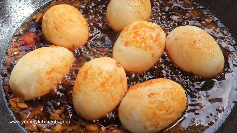 steak and eggs sauce