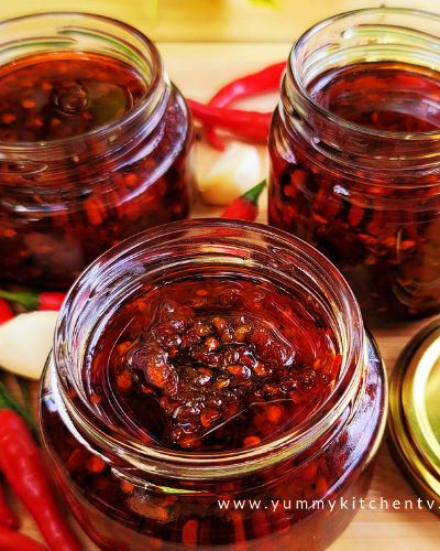 Chili Garlic Oil